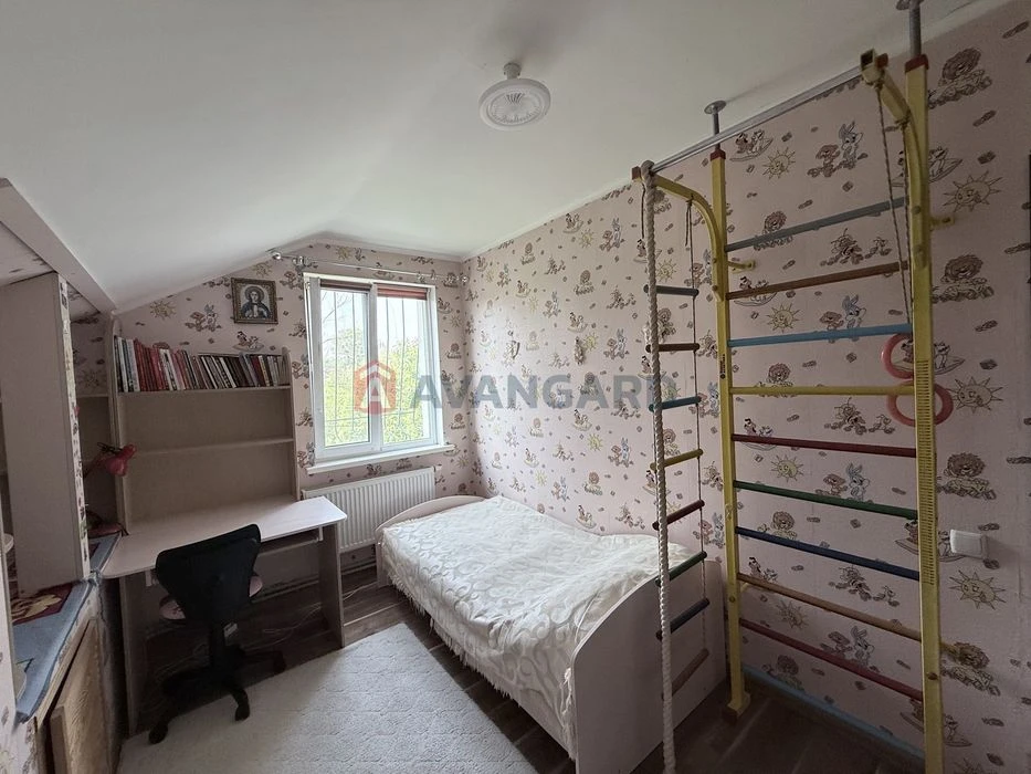 Продаж будинку на Русанівських садах, вул. Садова, 21 | Без