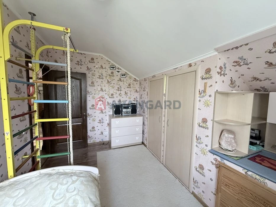 Продаж будинку на Русанівських садах, вул. Садова, 21 | Без