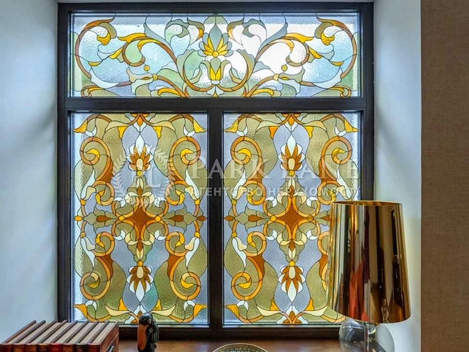 Будинок. Київ, Добросусідська вул.