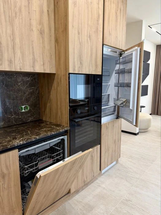 Преміальний котедж з ремонтом біля лісу Forest Lake Villas,