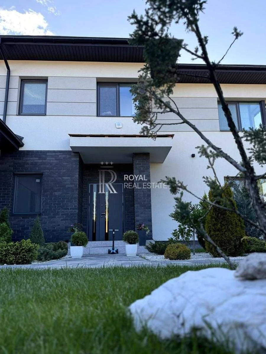 Продаж Будинок Київ Оболонський район 5 кімнат 260 м² 10 сот