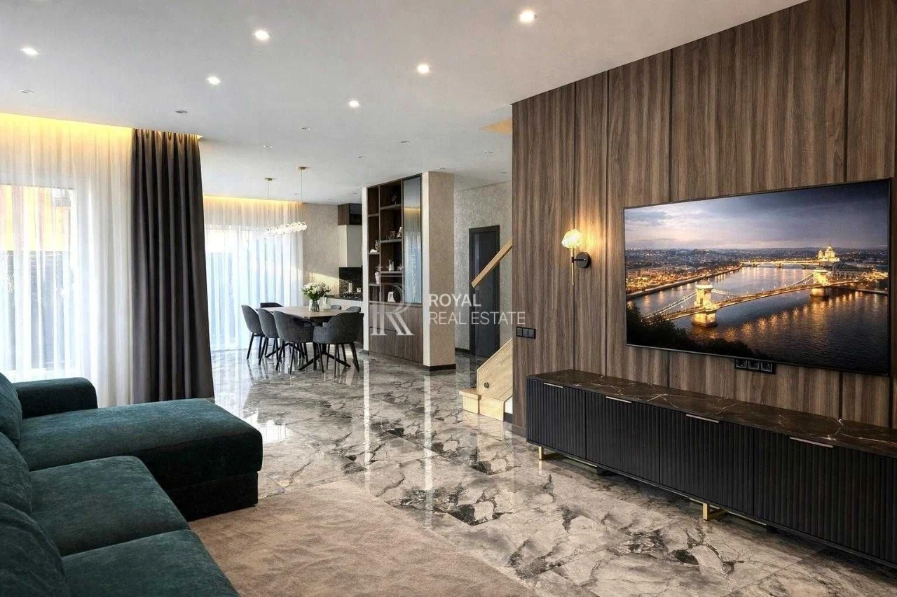 Продаж Будинок Київ Оболонський район 5 кімнат 260 м² 10 сот