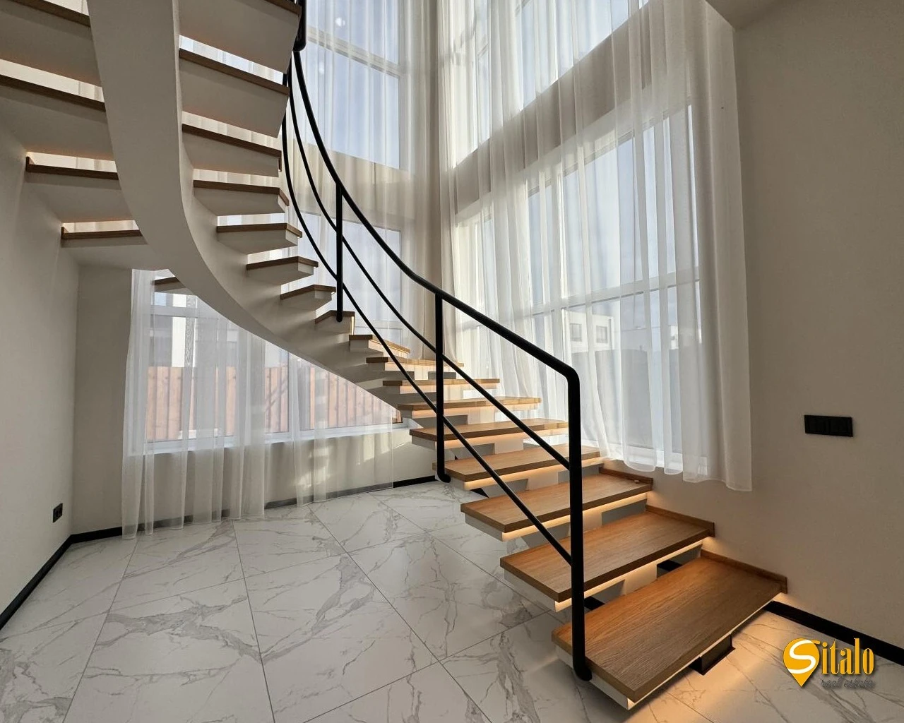 Продажа дуплекса 135 м², 1-я Озерная ул.