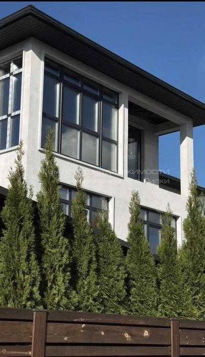 Продаж сучасної резиденції 524,2м2 Без Ремонту в КМ Коник -