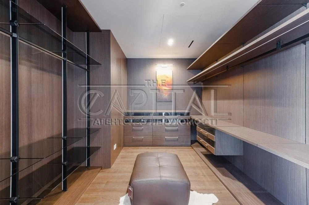 Продаж/Будинок/303м2/Київ/Дарницький
