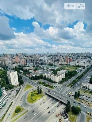 Продаж 3к квартири 97 кв. м на пров. Берестейський 11 • ID 3