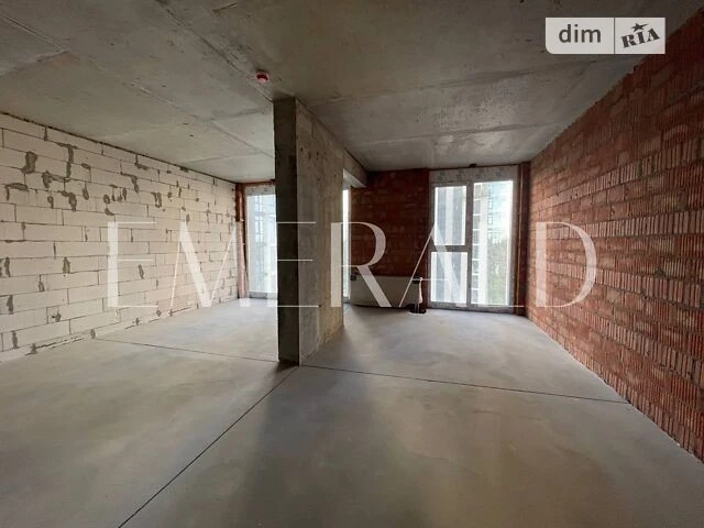 Продаж 1к квартири 79.68 кв. м на шосе Залізничне 45А • ID 3