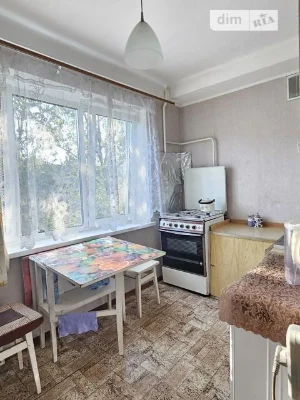 Продаж 2к квартири 47 кв. м на просп. Воскресенський 18Б • I