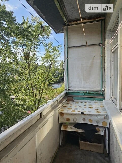 Продаж 2к квартири 47 кв. м на просп. Воскресенський 18Б • I