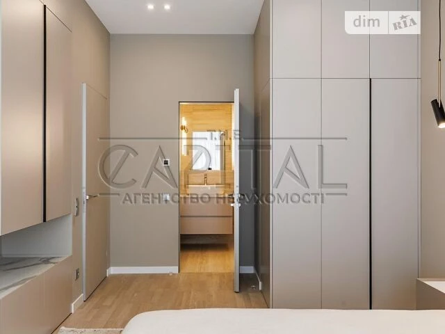 Продаж 3к квартири 84 кв. м на вул. Андрія Верхогляда 15-Б •