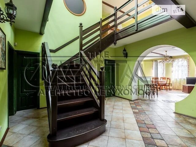 Продаж 3к квартири 200 кв. м на вул. Костянтинівська 10А • I