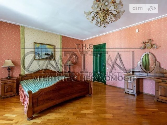 Продаж 3к квартири 200 кв. м на вул. Костянтинівська 10А • I