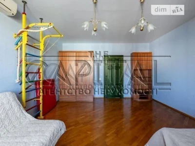 Продаж 3к квартири 200 кв. м на вул. Костянтинівська 10А • I