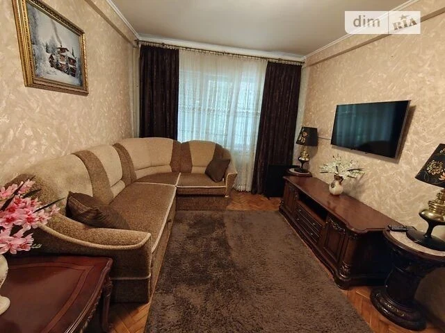 Продаж 2к квартири 45.7 кв. м на вул. Родини Глаголєвих 12А
