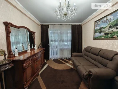 Продаж 2к квартири 45.7 кв. м на вул. Родини Глаголєвих 12А
