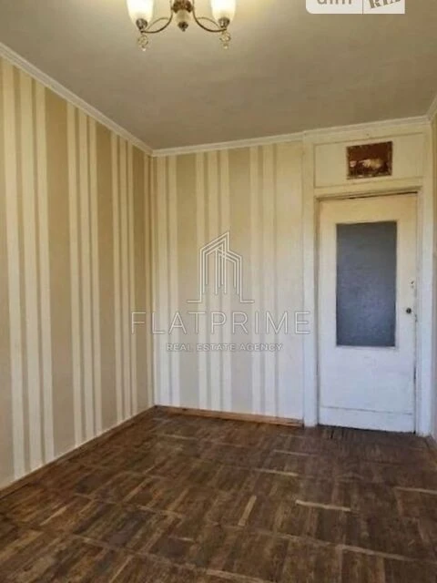 Продаж 2к квартири 43.27 кв. м на вул. Академіка Шалімова 44