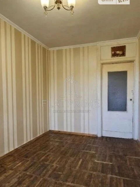 Продаж 2к квартири 43.27 кв. м на вул. Академіка Шалімова 44