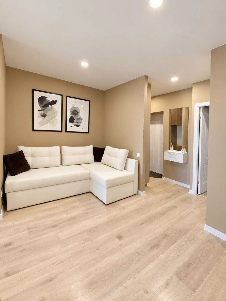 Продам 2 к квартиру 48,5 м² з ремонтом ЖК Хмельницький