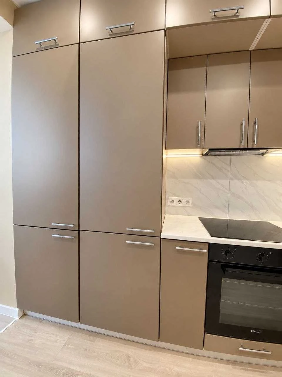 Продам 2 к квартиру 48,5 м² з ремонтом ЖК Хмельницький