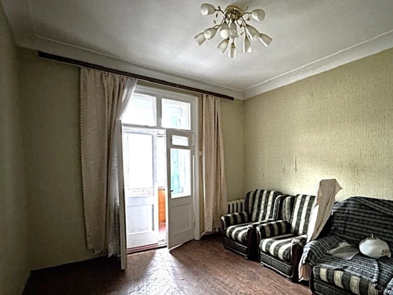 2-room apartment for sale 54 m², Maksym Kryvonosa St., 1