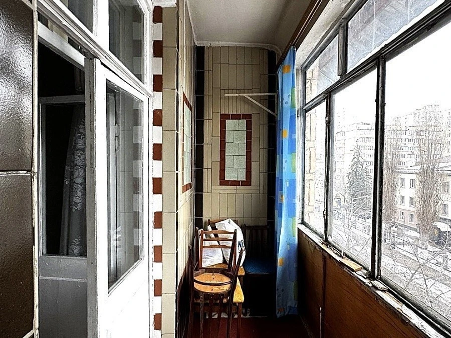 2-room apartment for sale 54 m², Maksym Kryvonosa St., 1