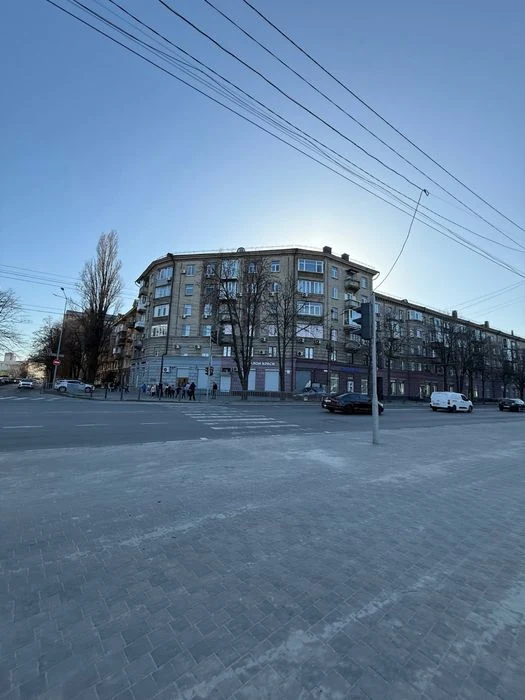 Продам 2к квартиру Центр Сичеславская Набережная