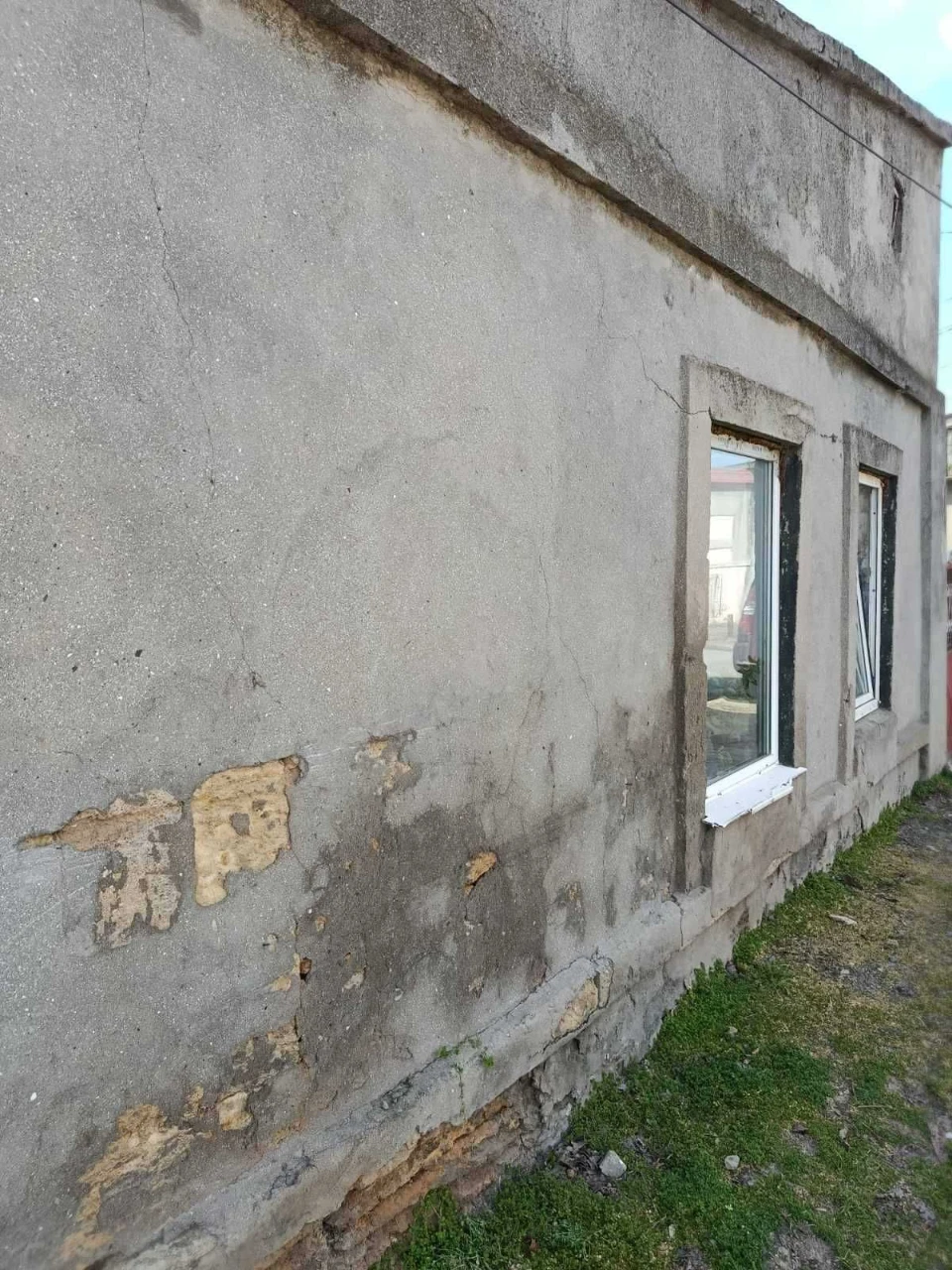 Продам  будинок  з  присройками  під бізнес.
