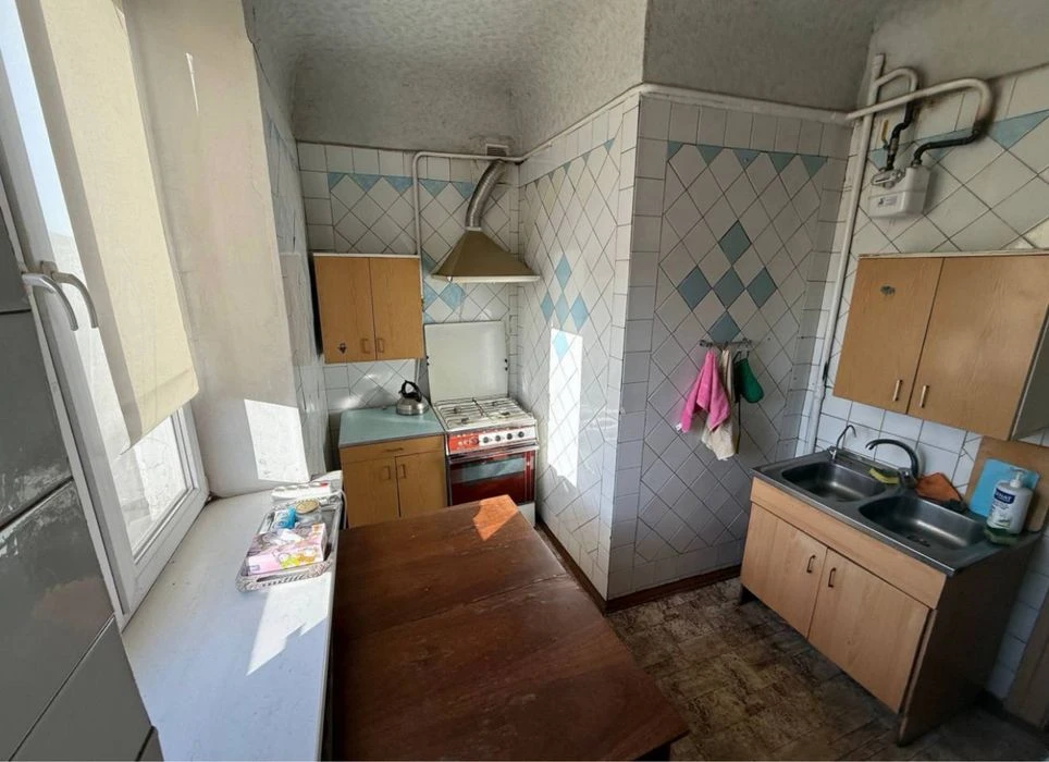 Продам 2к квартиру Центр Сичеславская Набережная