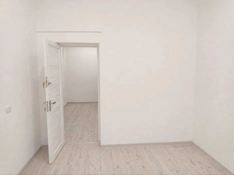 продаж 2-кімнатної квартири 45 кв.м, , Городоцька 106, власн