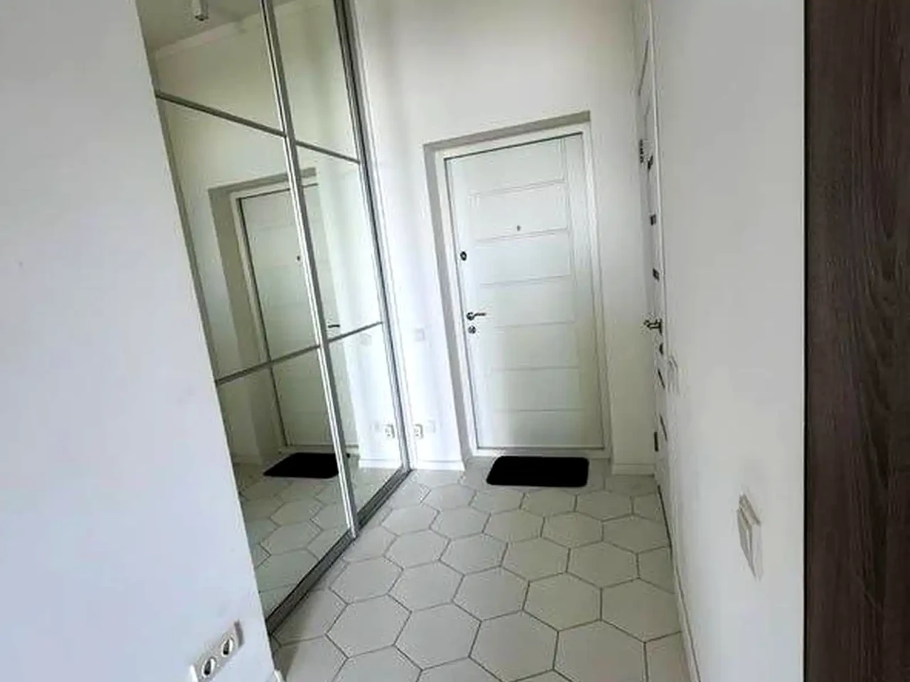 Оренда квартири 1-кімн. 50 м² 24/25 пов.