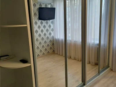 Квартира. Київ, Празька вул.
