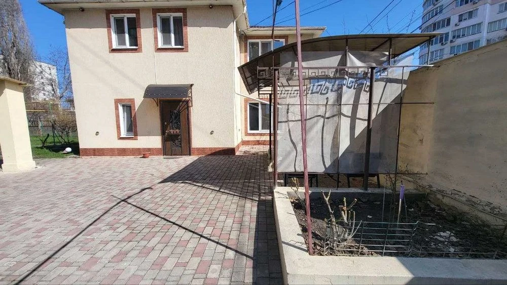 House 120 m² in Cheremushki | 6 acres | Garage | Residential complex Malinka