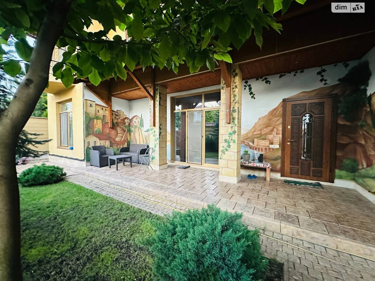 House for sale Sauvignon