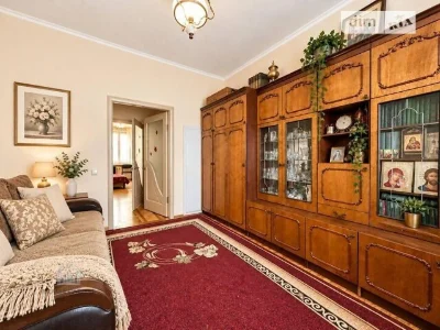 Продаж 2к квартири 56 кв. м на вул. Михайла Бойчука • ID 349