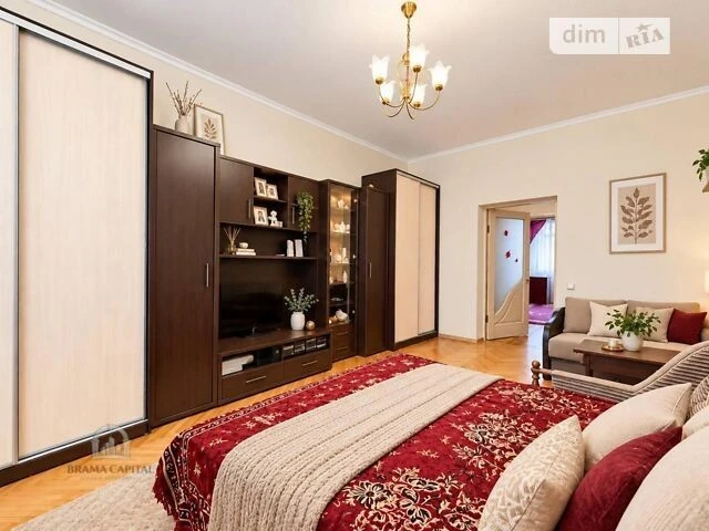 Продаж 2к квартири 56 кв. м на вул. Михайла Бойчука • ID 349