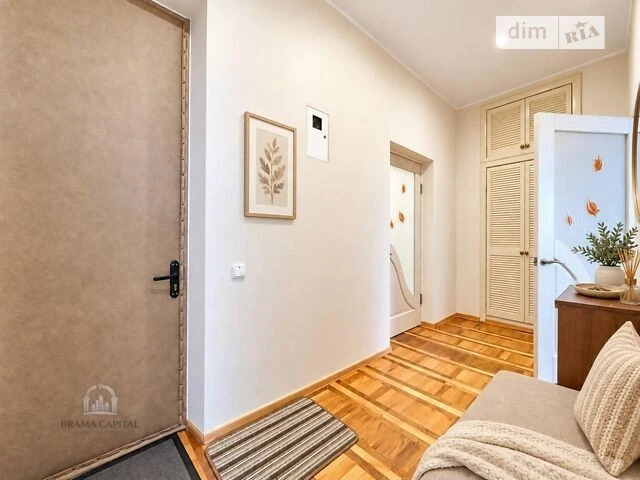 Продаж 2к квартири 56 кв. м на вул. Михайла Бойчука • ID 349