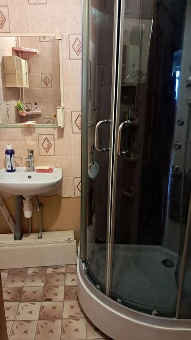 Продам однокомнатную квартиру в центре.
