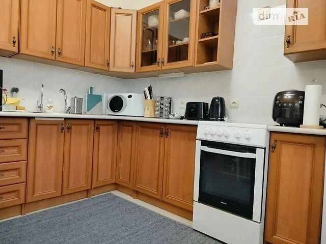Продаж 1к квартири 40 кв. м на вул. Милославська 2 • ID 3491