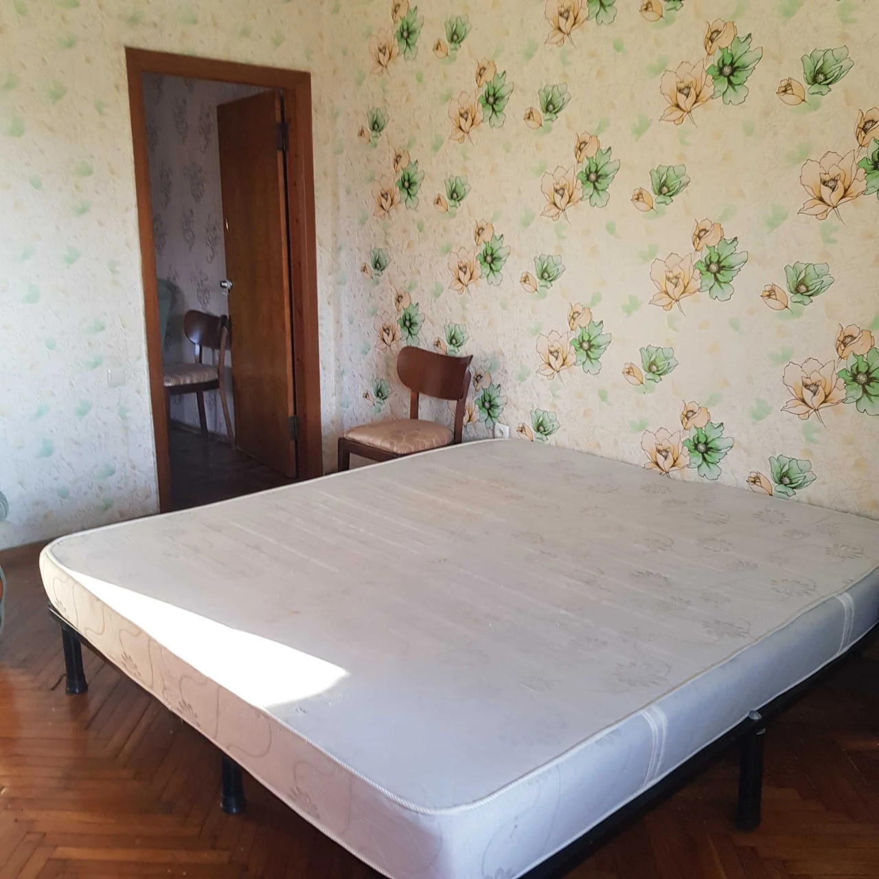 Продам свою 3 кімнатну квартиру в районі Соборної площі