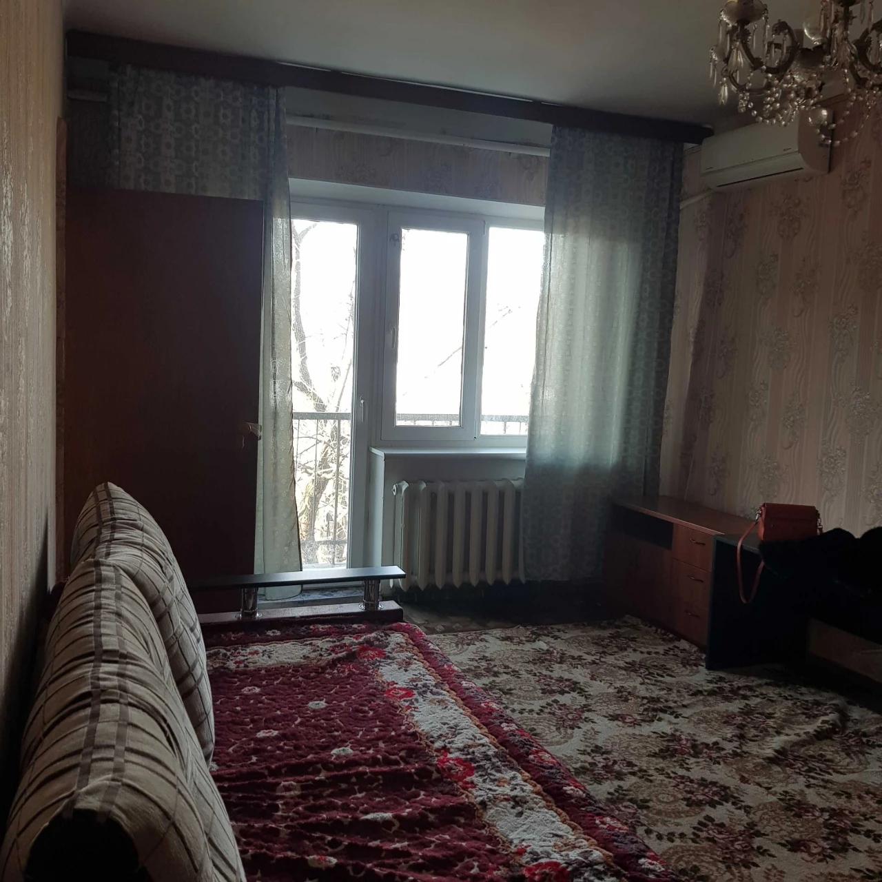 Продам свою 3 кімнатну квартиру в районі Соборної площі