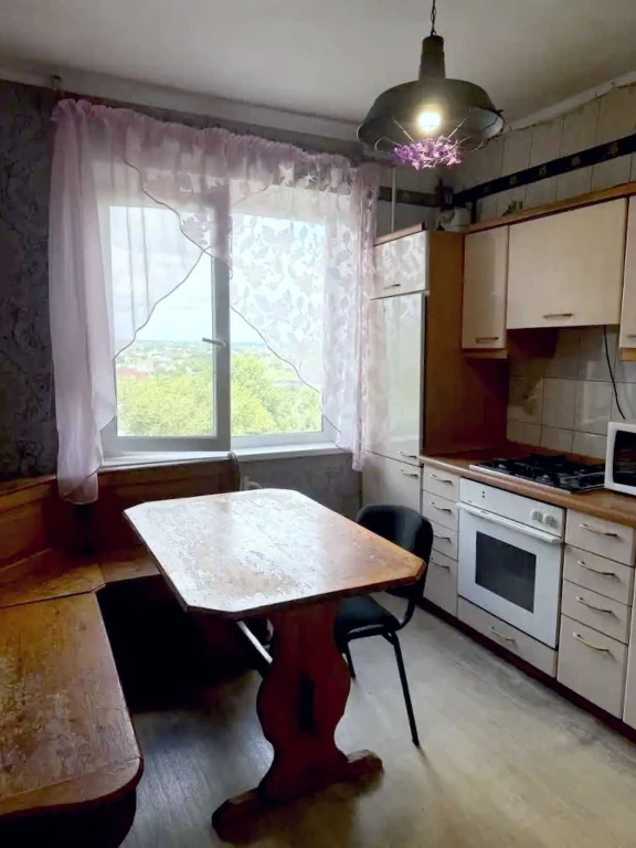 Продам 3-к квартиру на Беляева, ж/м Фрунзенский / Каменский
