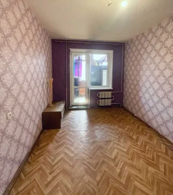 Продам 3-к квартиру на Беляева, ж/м Фрунзенский / Каменский