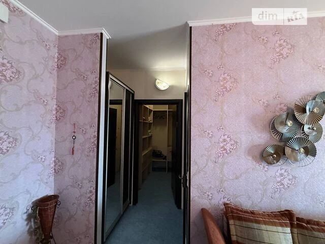 For sale 2-room apartment 60 sq. m on Kharkivske highway 19 • ID 34585