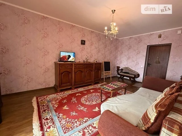 For sale 2-room apartment 60 sq. m on Kharkivske highway 19 • ID 34585