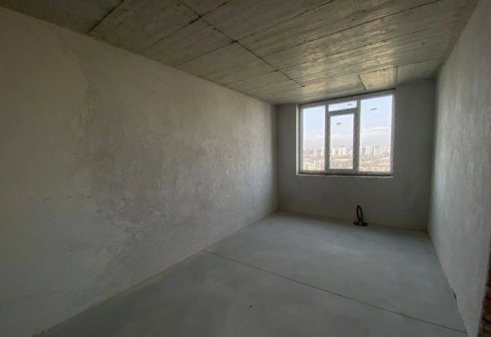 Selling 1-room apartment 40 sq. m. Dniprovska Mriya residential complex. St. S