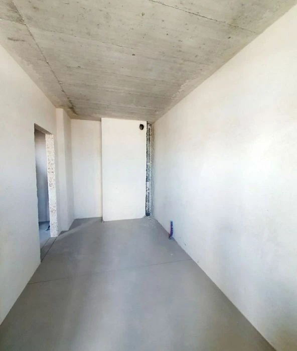 Selling 1-room apartment 40 sq. m. Dniprovska Mriya residential complex. St. S