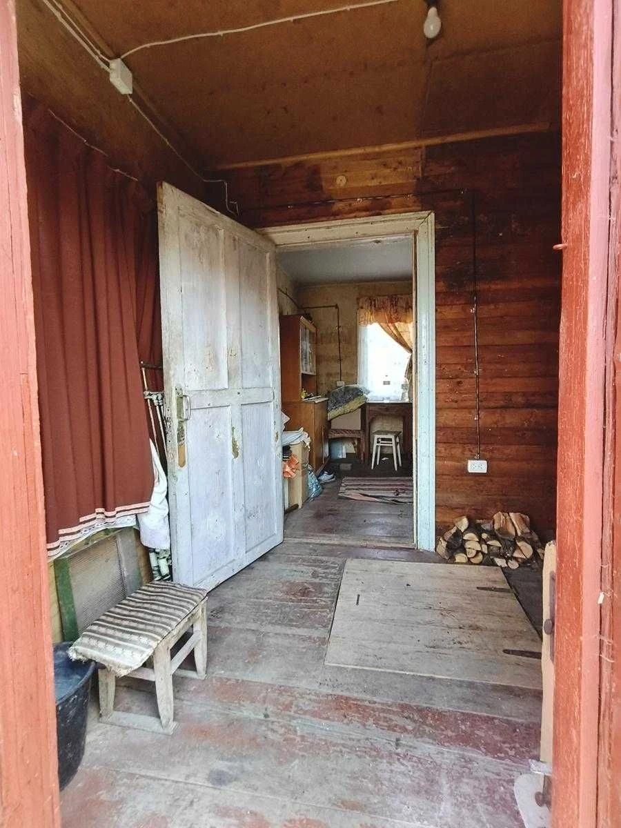 Продам приватизовану дачу у Пролетарському Гаю, біля озера З