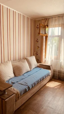 Продам 2 кім.кв. Салтівка, пер. Нескорених та Тракторобудівн