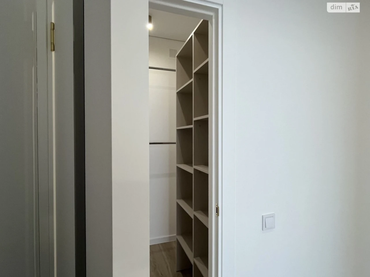 Продаж Квартира Академічний