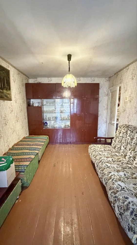 Продается 3-х комнатная квартира в районе Красного моста